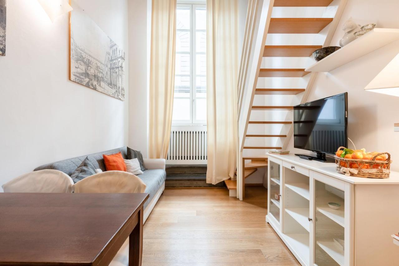 Lovely Studio In The Heart Of The Historic Center Florence Luaran gambar